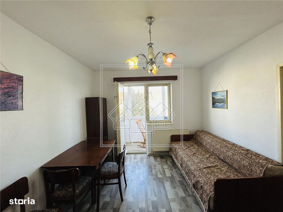 Ap cu 2 camere, balcon, etaj 45 - Zona Ciresica