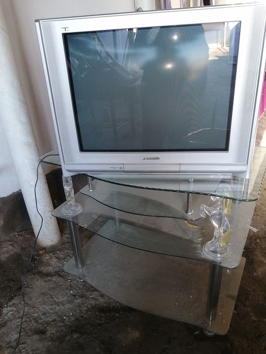 Продам телевизор Японии оригинал