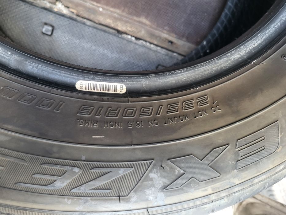 4бр 235/60/16  за джип 4х4 запазени