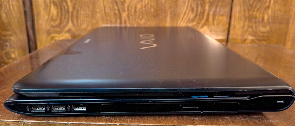 Лаптоп Сони 17 инча