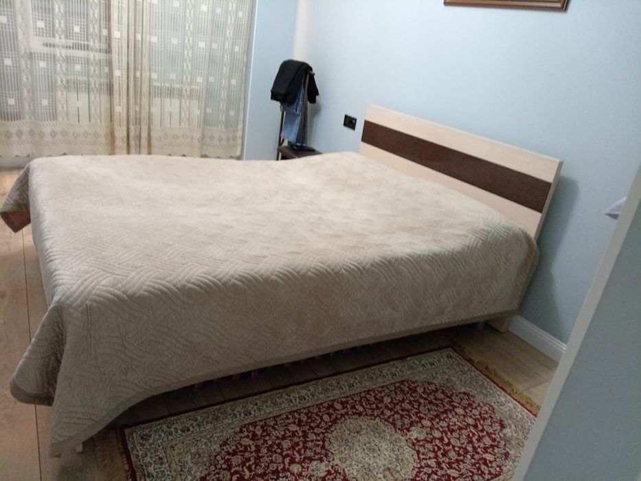 Кровать двухместная