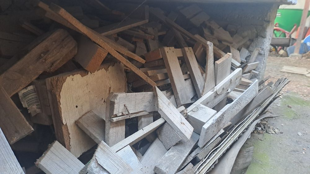 Дърва за огрев нарязани палети