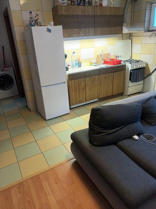 Inchiriez apartament 3 camere Floresti vis a vi de Lidl