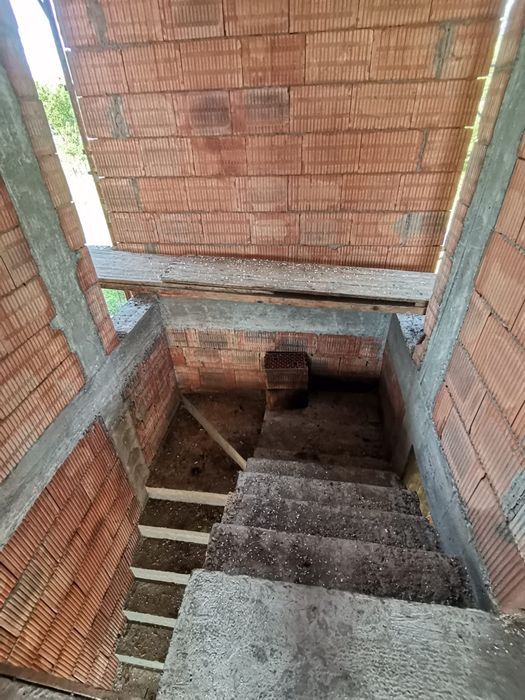PF.Case de vânzare 125mp utili