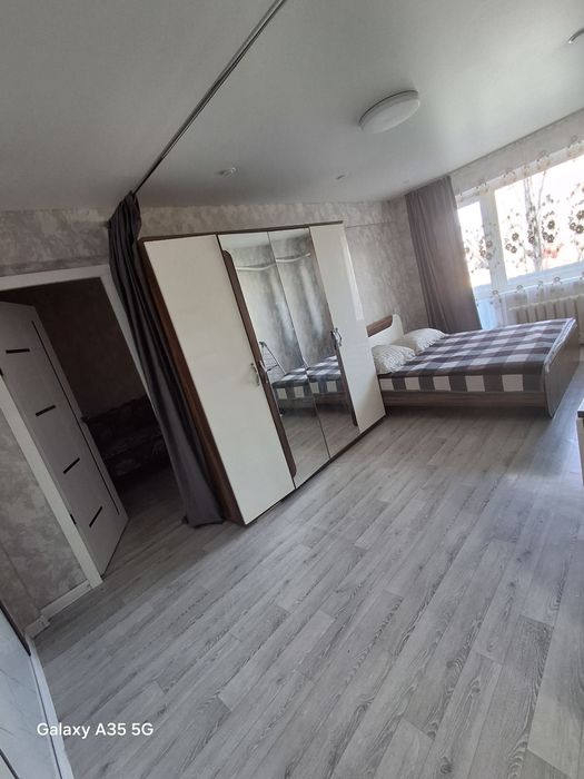 Сдаётся трёхкомнатная квартира посуточна