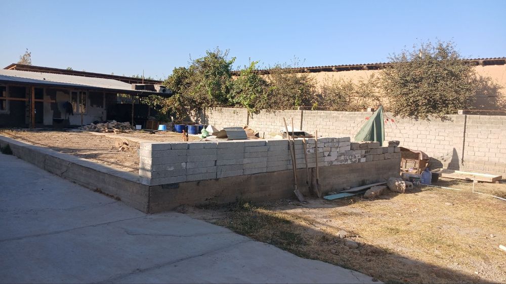 Участка сотилади