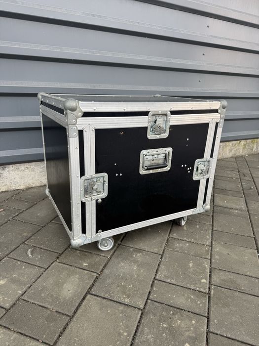 Rack- flight case 6U