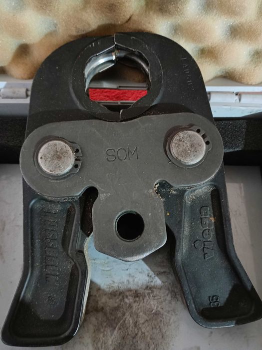 Глава за пресоване