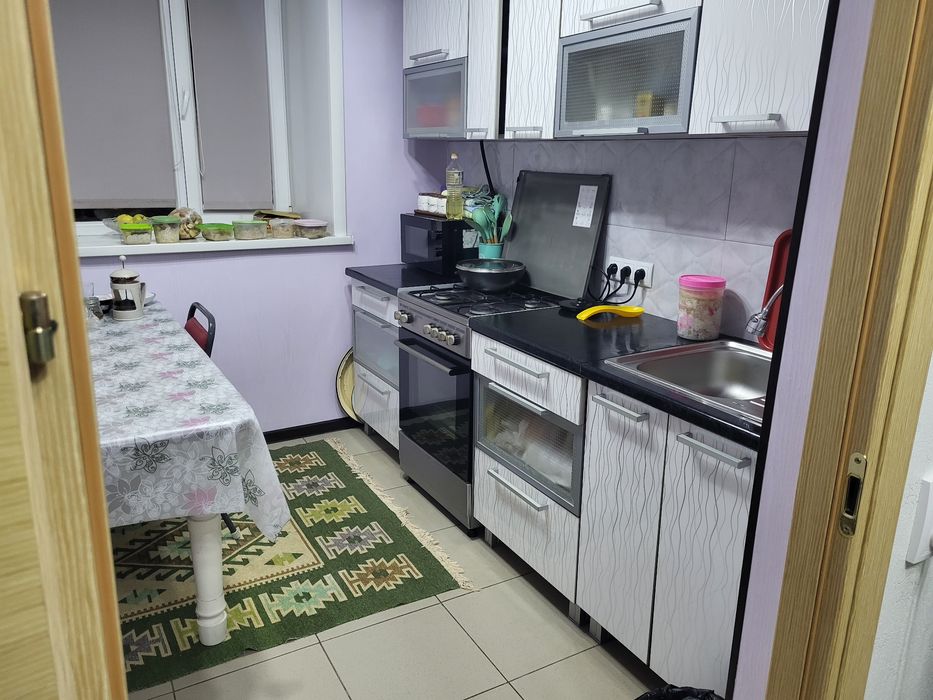 Пәтер сатылады 3 бөлмелі