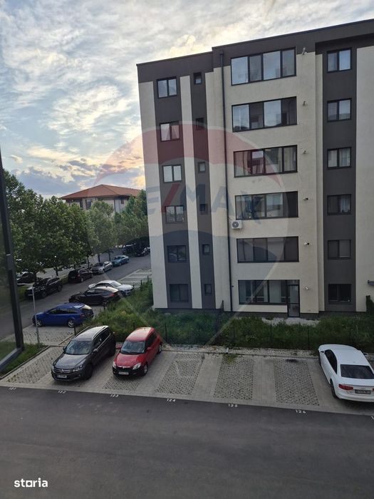 Apartament luminos cu 2 camere, mobilat complet si cu loc de parcare