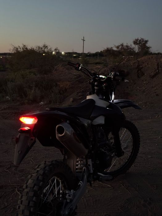 Продам мотоцикл KTXR PR 300