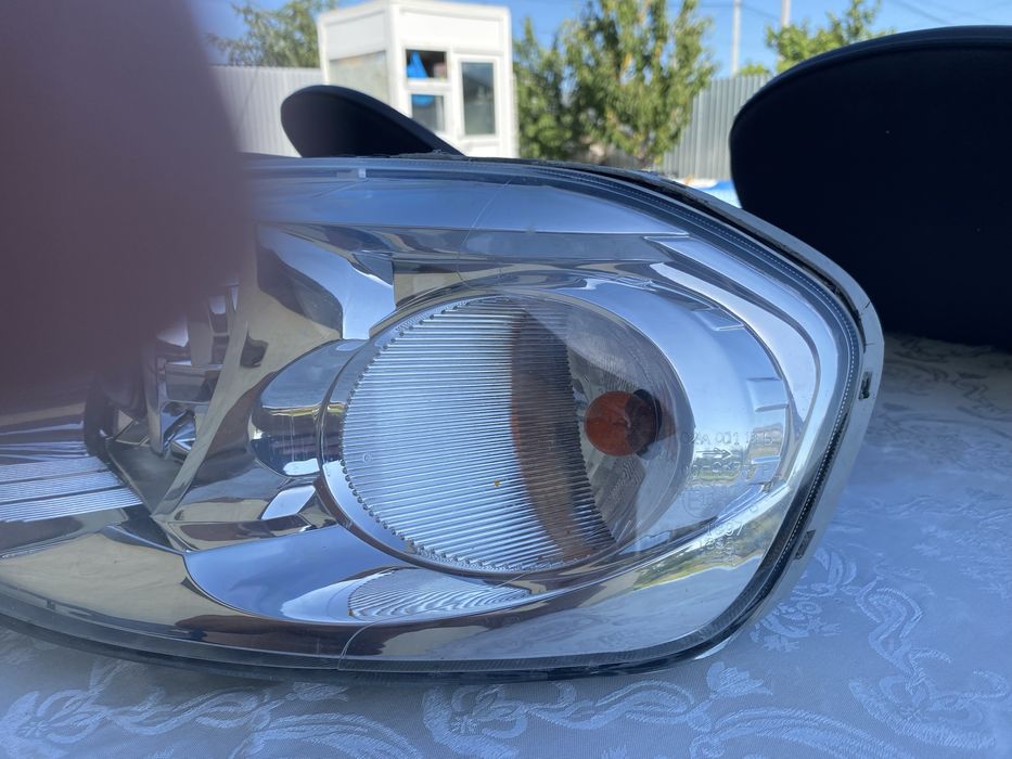 Фара на Шевролет Авео
