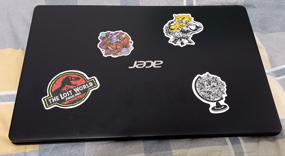 Acer Aspire 3 / Core i3 / 1TB — на запчасти или ремонт