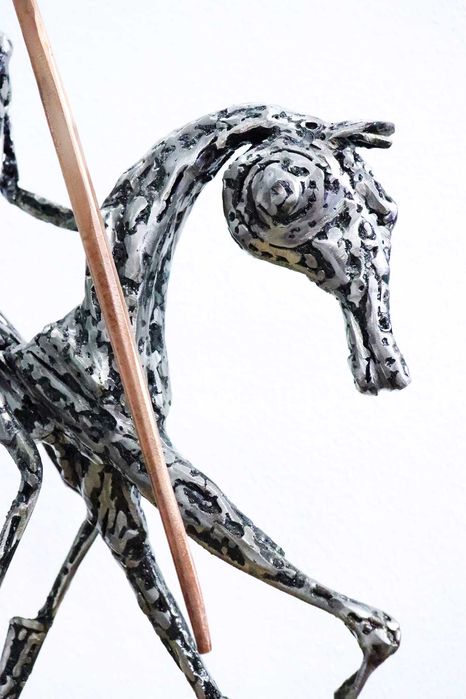 Sculptura otel DON QUIHOTTE , Razvan Ghita metal sculptor.IDEE Cadou