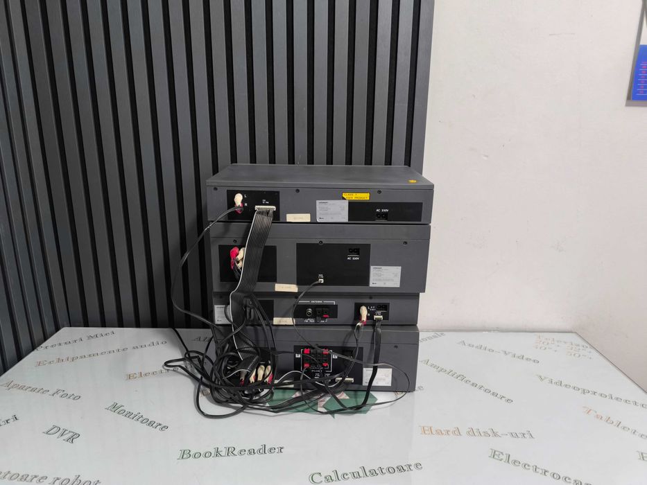 Sistem stereo Universum 1035 CD casete tuner equalizer karaoke