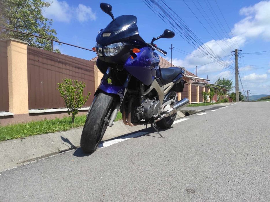 Yamaha TDM  albastru