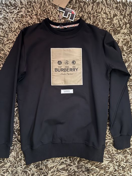 Bluza burberry neagra marimea M