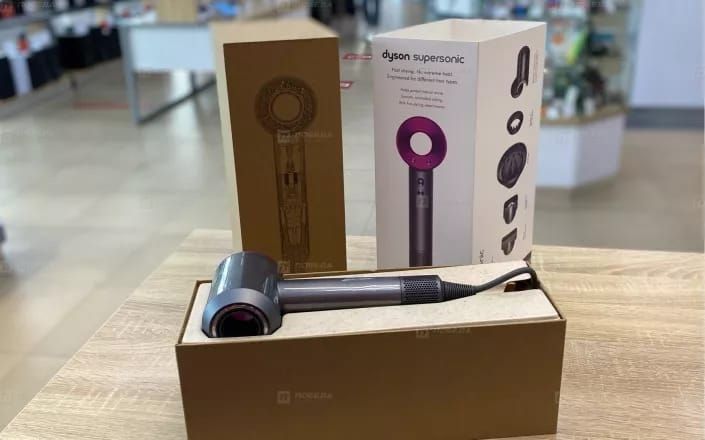 Продам Dyson фен