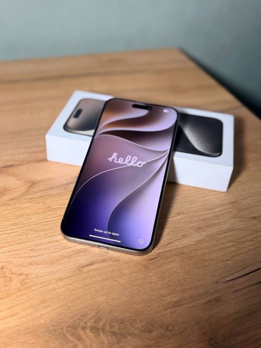 iPhone 15 Pro Max 256 ГБ, 90 %