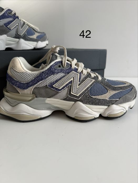 New Balance 9060  marimea 42 noi, originali
