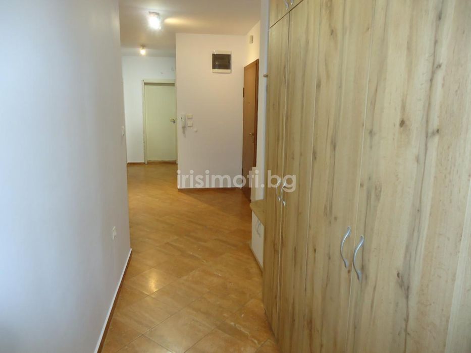 Дава се под наем Четиристаен апартамент в София, Стрелбище - 130 кв.м за 997.05 € - Снимка #5