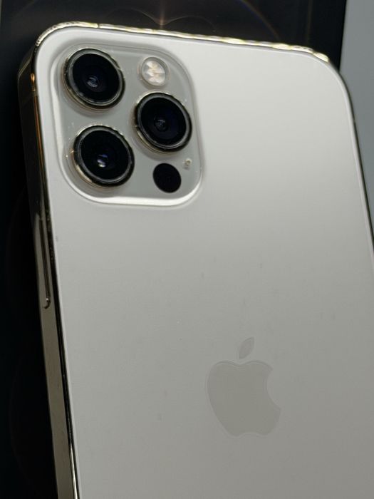 iPhone 12 Pro - 256GB    (Samsung, Huawei, Nokia, Xiaomi, Motorola)