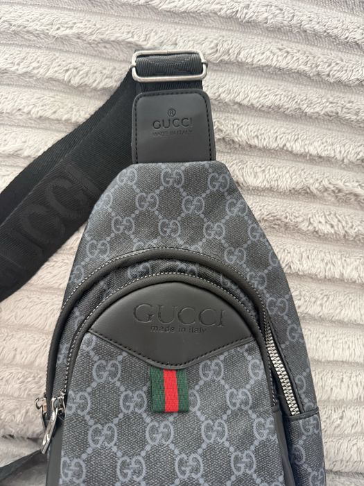 Geanta umar gucci