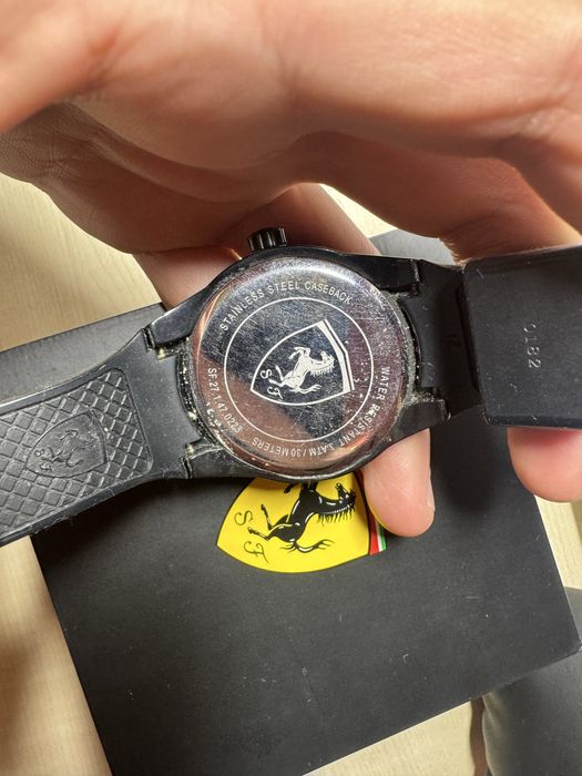 Часы Ferrari оригинальные
