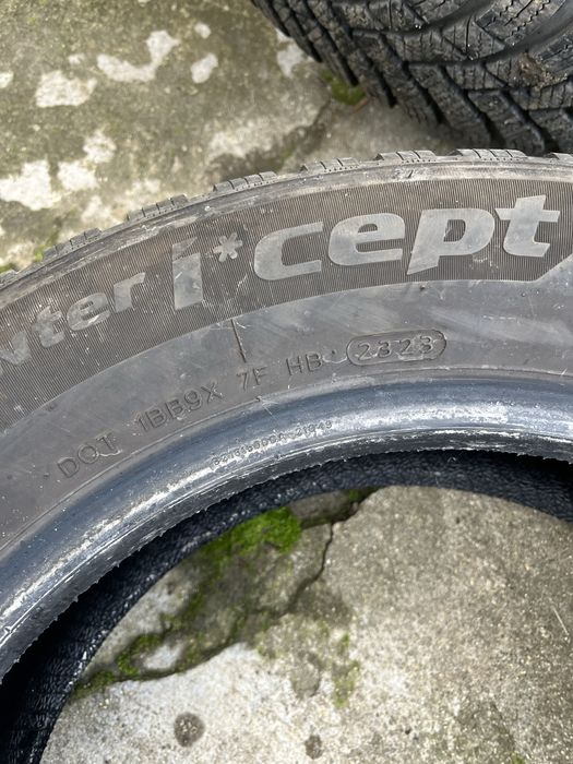 4 броя, зимни гуми Hankook 205/60/16