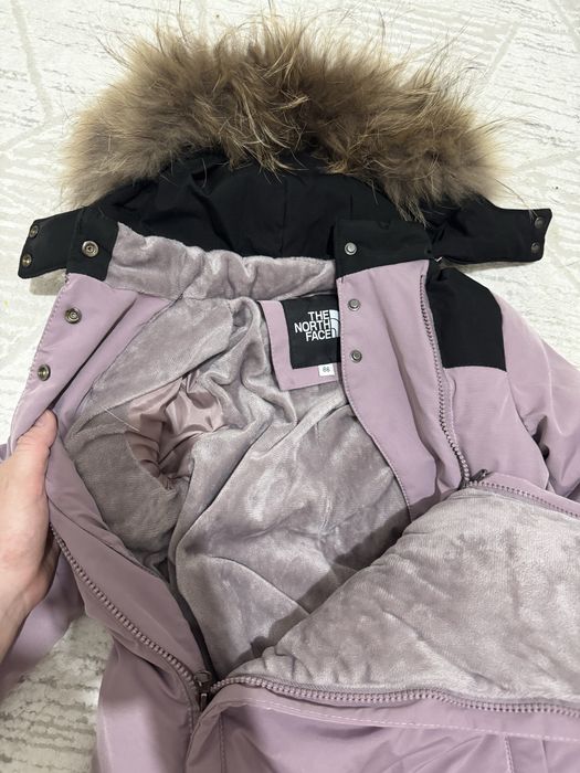 Продам детскую зимнюю куртку