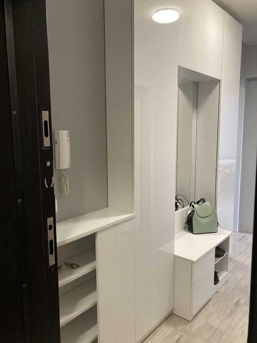 Дава се под наем Тристаен апартамент в София, Борово - 75 кв.м за 433.5 € - Снимка #2