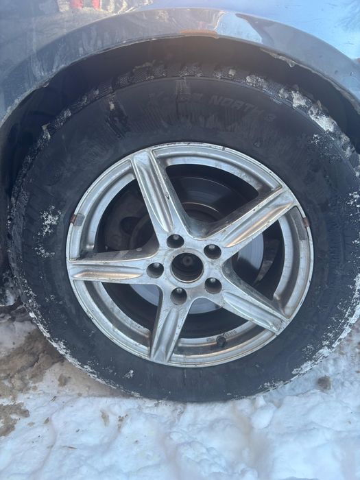 Шина зимный мишлен!!