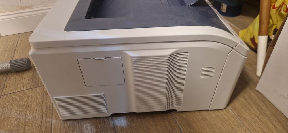 Imprimanta laser Brother HL-30 C