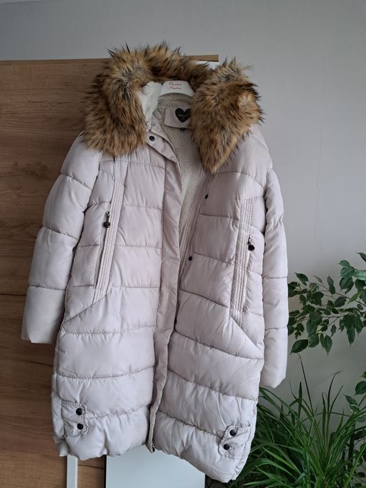 Топло зимно дамско яке с качулка