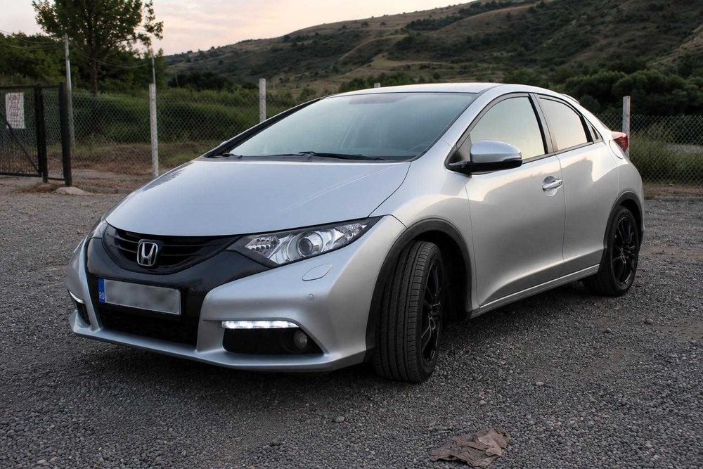 Honda Civic facelift 1.8 benzina