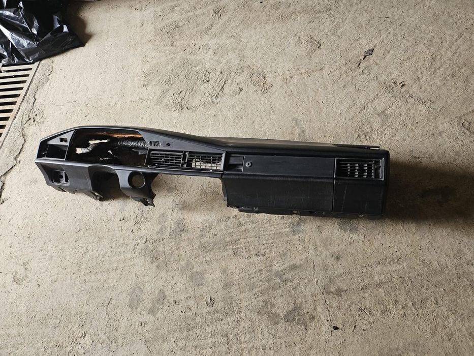 Табло зармерцедес 190