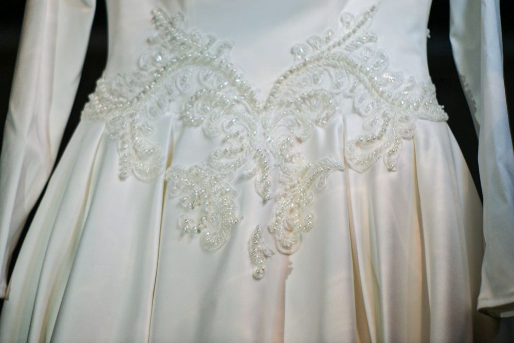 Rochie de MIREASA din TAFTA