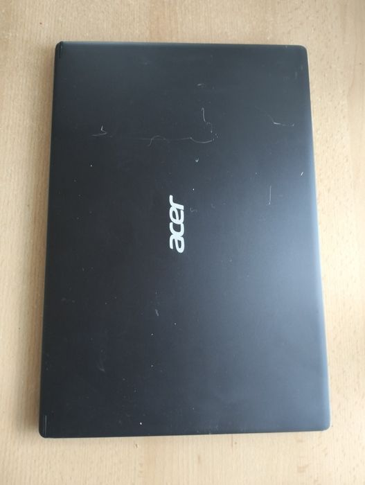 Laptop Acer Aspire 5  i5 10th, DDR4 20 Gb, baterie ok