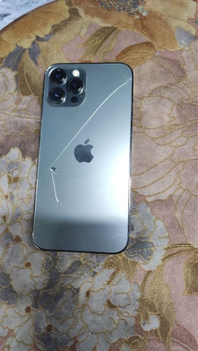 Срочно продам Iphone 12 pro max (Айфон 12 про макс)