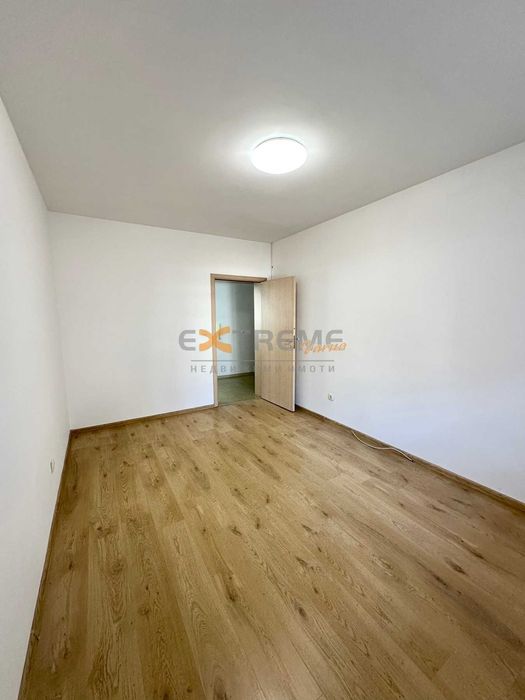 Дава се под наем Офис в Варна, Лятно кино Тракия - 111 кв.м за 484.5 € - Снимка #10