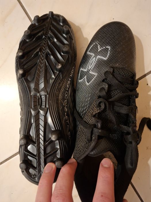 Ghete de fotbal Under Armour (Mărimea 44.5 - calapod mic)