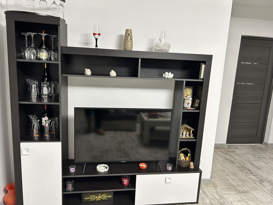 Vand mobila sufragerie!