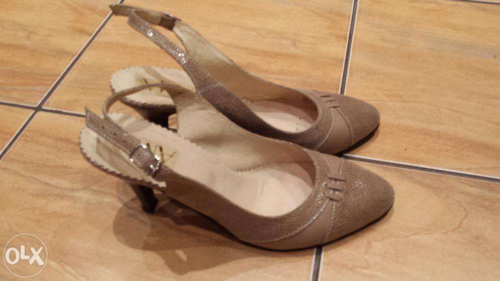 pantofi de piele eleganti 38