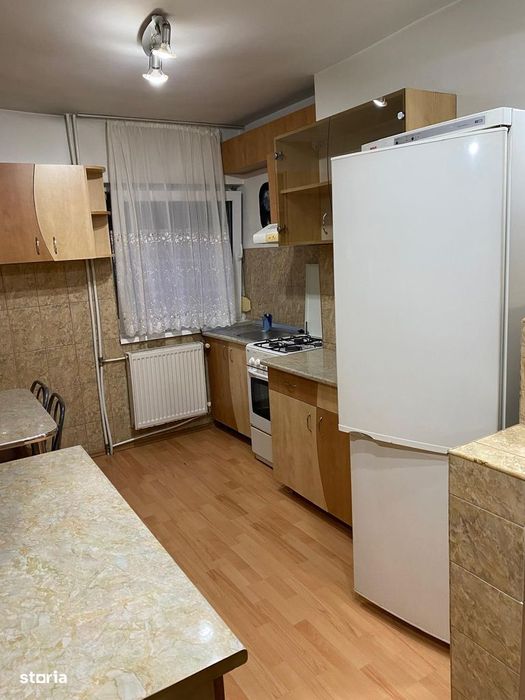 Apartamen cu 2 camere de inchiriat
