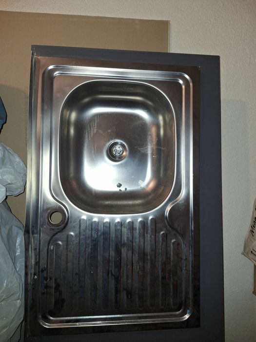 Chiuveta cu baterie si blat