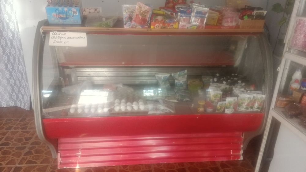 Продам ветриный холодильник Б/У рабочий