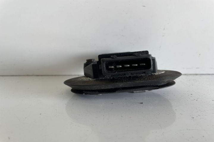 Comutator aprindere  Releu 8D0905351 Audi A4 B5 (facelift)