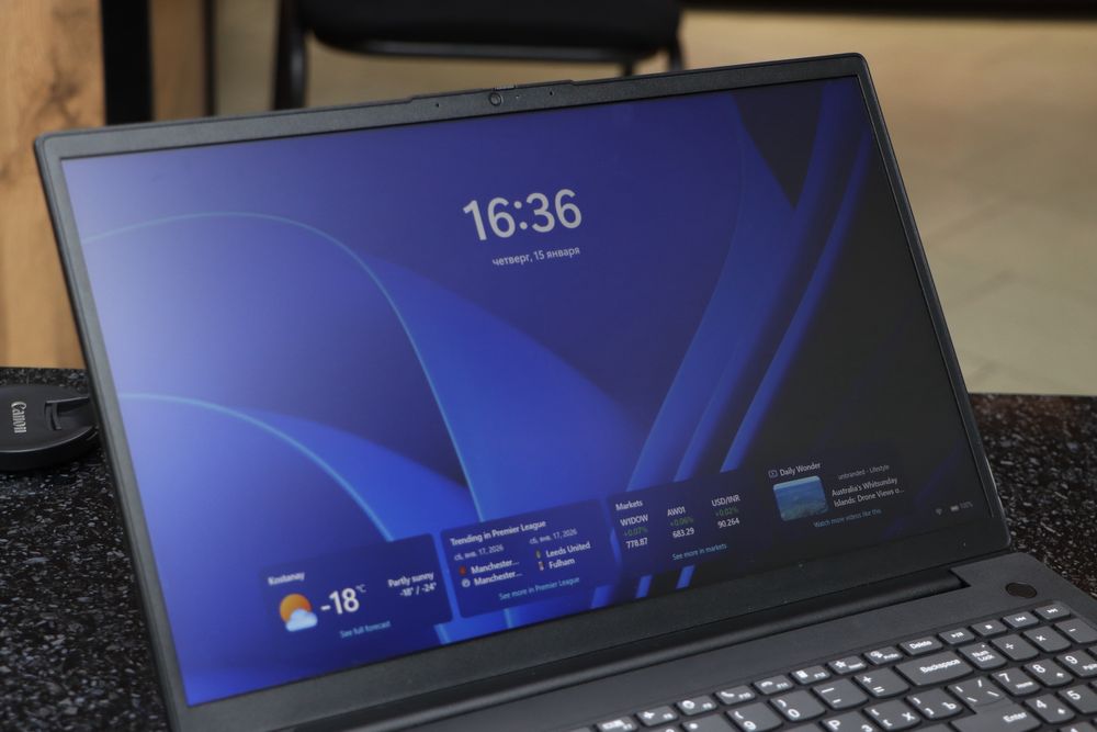 Ноутбук Lenovo V15 GEN3