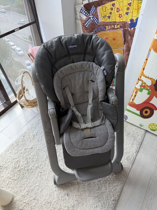 Продам стулчик Chicco