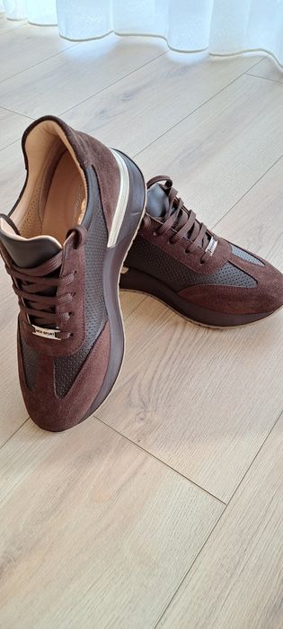 Дамски маратонки